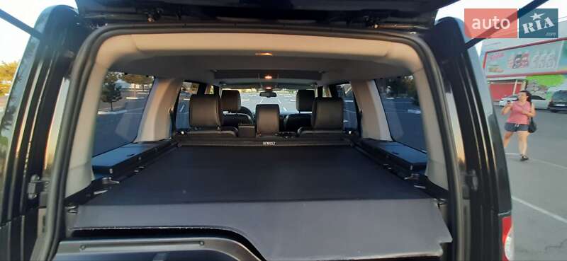 Внедорожник / Кроссовер Land Rover Discovery 2010 в Одессе