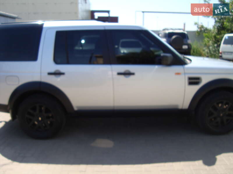 Позашляховик / Кросовер Land Rover Discovery 2006 в Києві