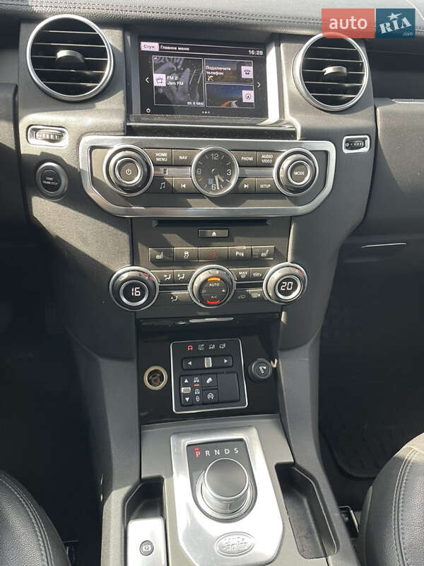 Внедорожник / Кроссовер Land Rover Discovery 2016 в Киеве