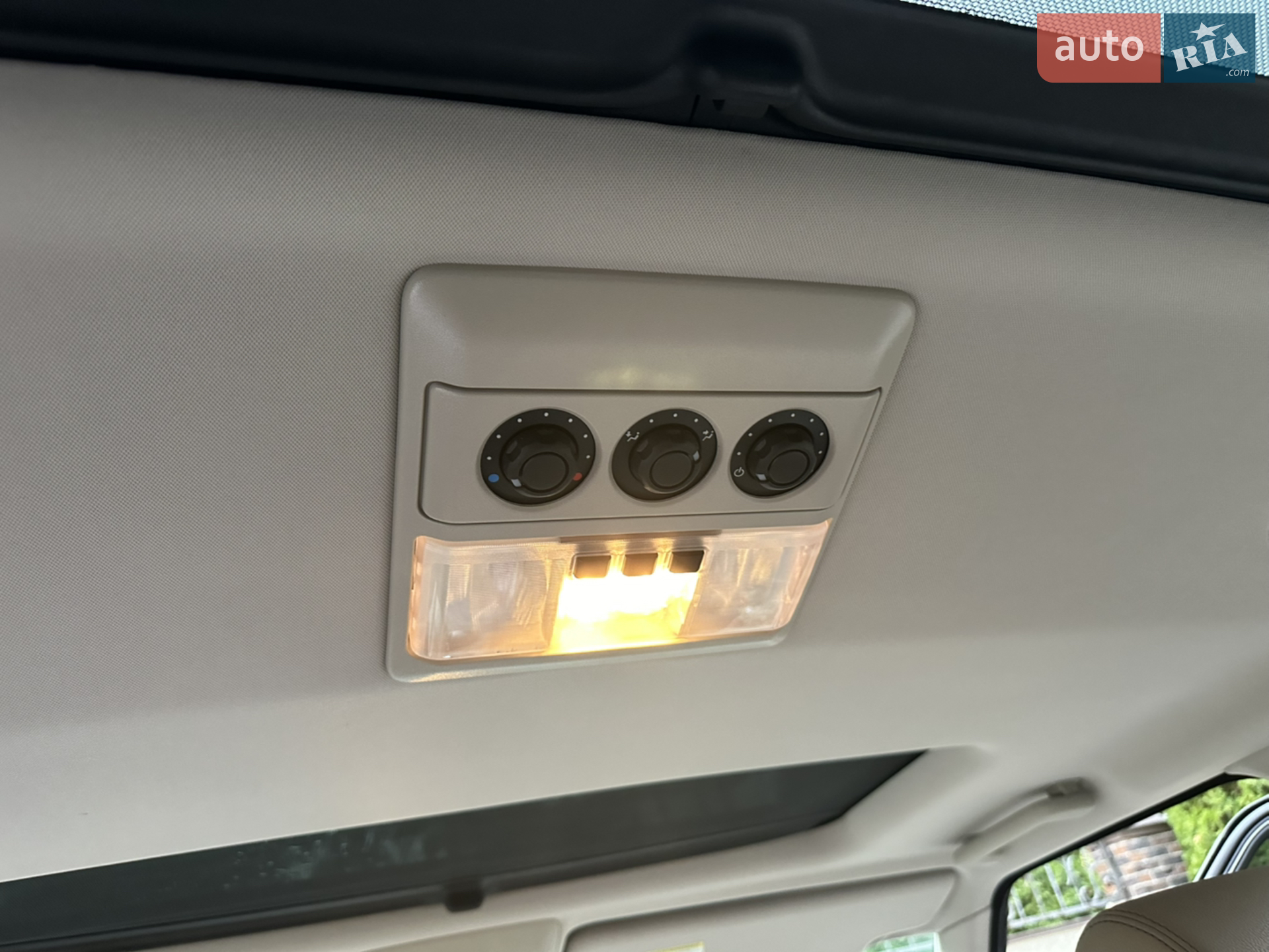 2014 Land Rover Discovery - мініатюра 20