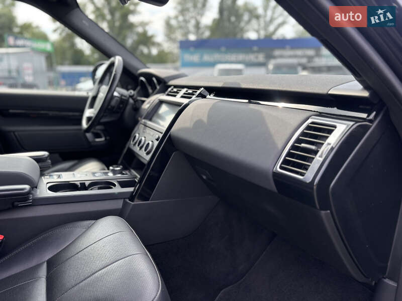 Позашляховик / Кросовер Land Rover Discovery 2018 в Києві фото 32 Позашляховик / Кросовер Land Rover Discovery 2018 в Києві