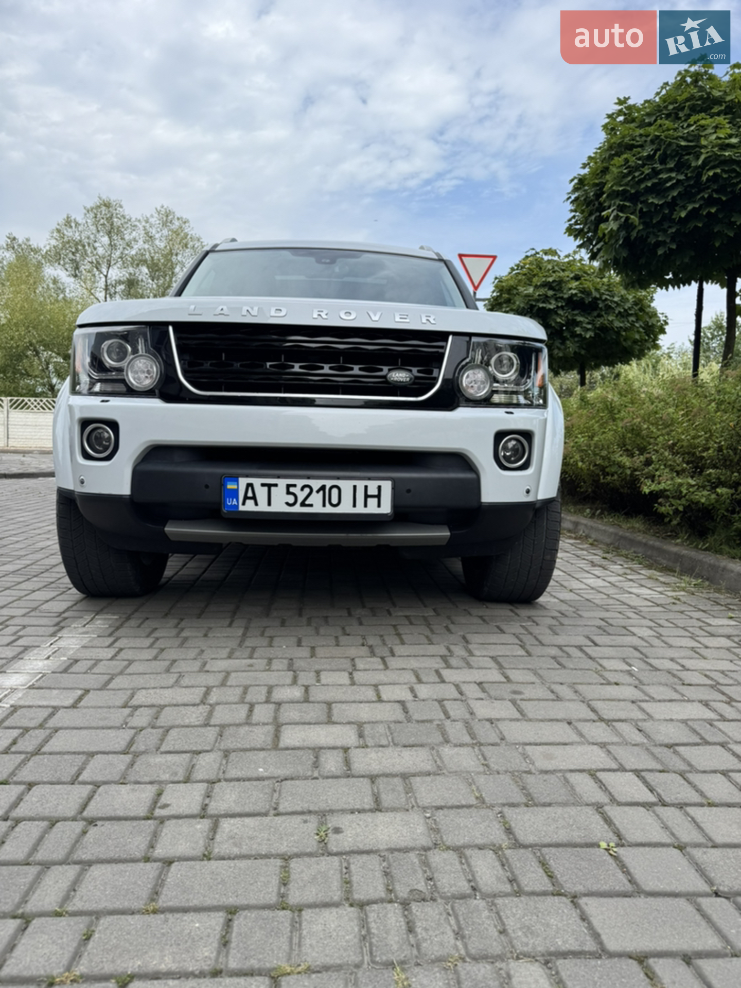 2016 Land Rover Discovery - мініатюра 2