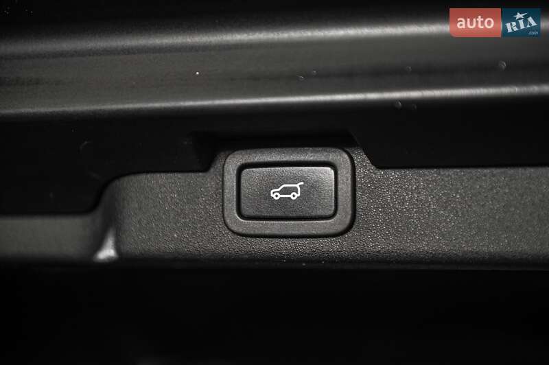 Позашляховик / Кросовер Land Rover Discovery 2019 в Одесі фото 9 Позашляховик / Кросовер Land Rover Discovery 2019 в Одесі