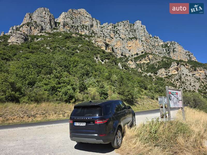 Внедорожник / Кроссовер Land Rover Discovery 2018 в Киеве
