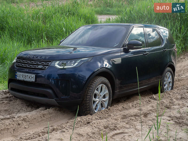 Внедорожник / Кроссовер Land Rover Discovery 2018 в Киеве