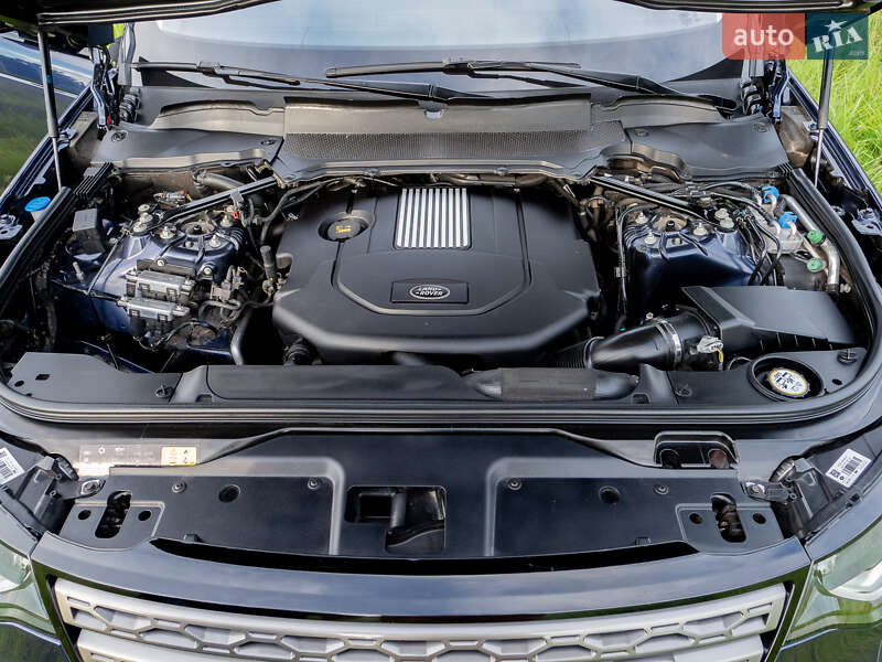 Внедорожник / Кроссовер Land Rover Discovery 2018 в Киеве