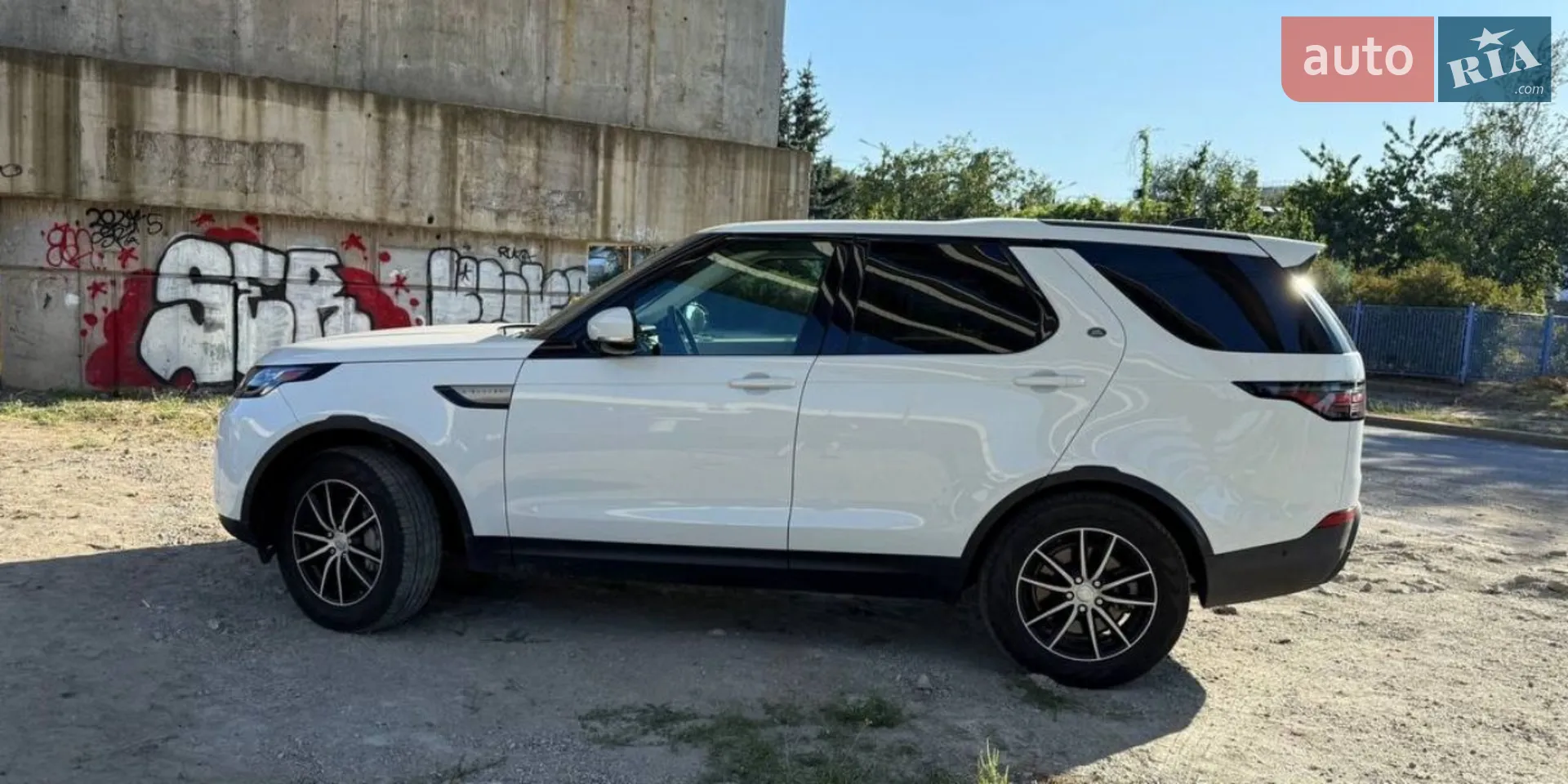 2018 Land Rover Discovery - мініатюра 8
