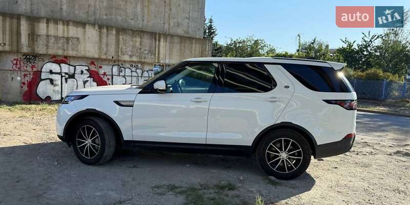 Позашляховик / Кросовер Land Rover Discovery 2018 в Дніпрі