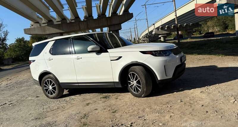 Позашляховик / Кросовер Land Rover Discovery 2018 в Дніпрі