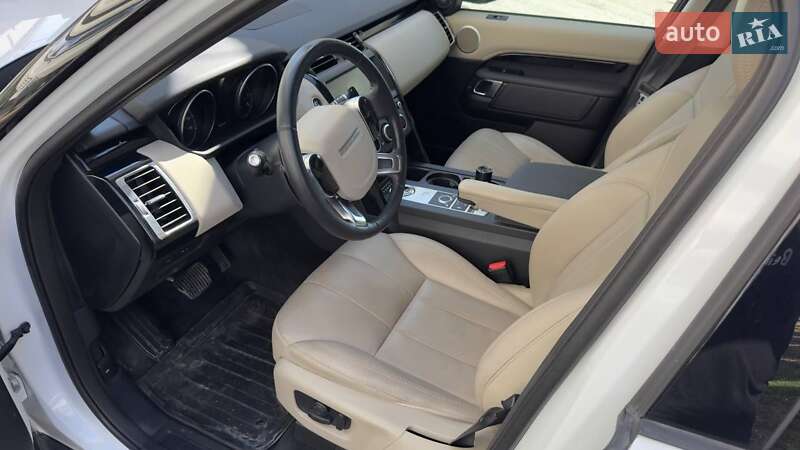Позашляховик / Кросовер Land Rover Discovery 2018 в Дніпрі
