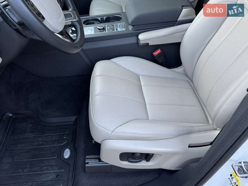Внедорожник / Кроссовер Land Rover Discovery 2019 в Киеве фото 13 Внедорожник / Кроссовер Land Rover Discovery 2019 в Киеве