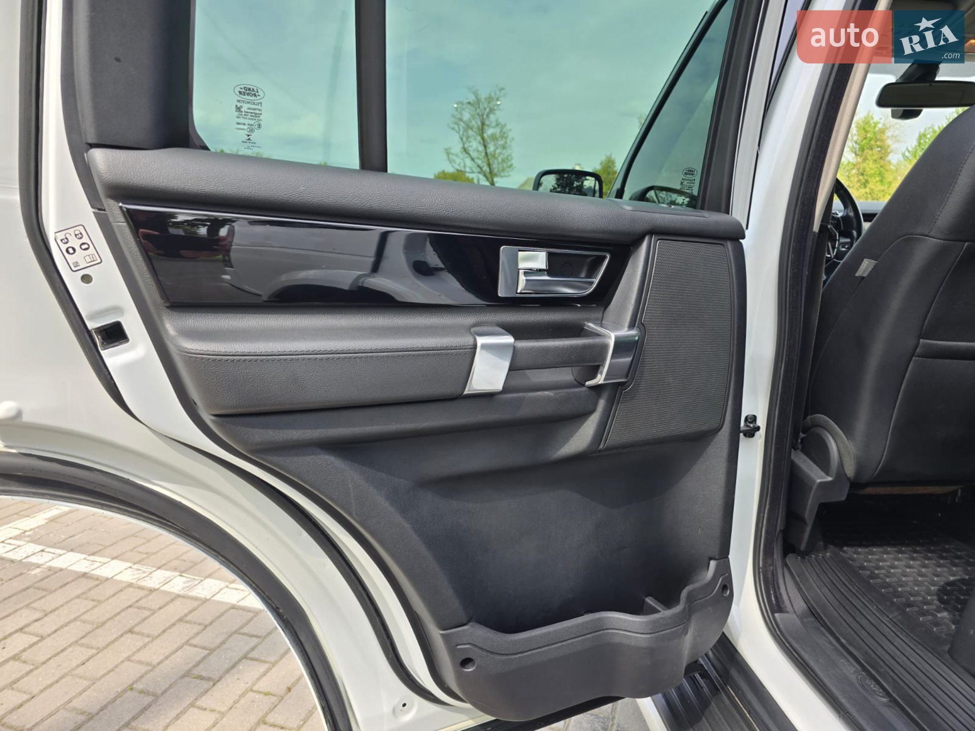 2013 Land Rover Discovery - мініатюра 19