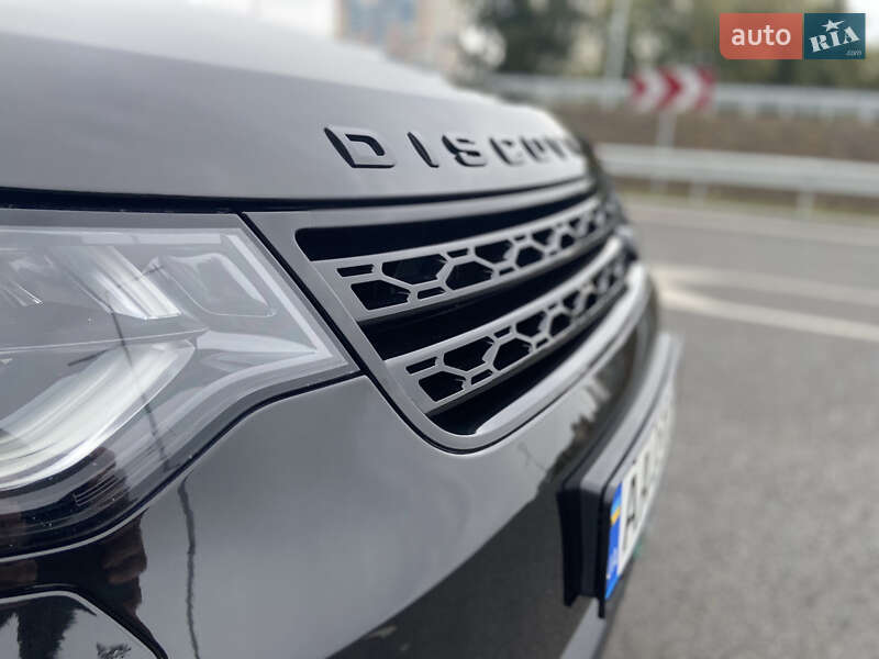 Позашляховик / Кросовер Land Rover Discovery 2017 в Києві