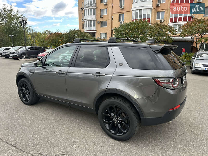 Позашляховик / Кросовер Land Rover Discovery 2019 в Києві
