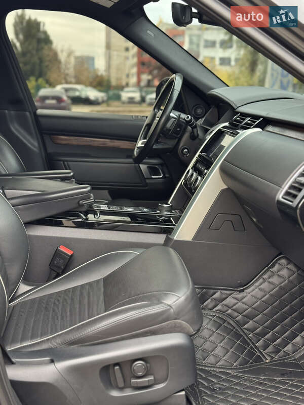 Внедорожник / Кроссовер Land Rover Discovery 2018 в Киеве фото 15 Внедорожник / Кроссовер Land Rover Discovery 2018 в Киеве