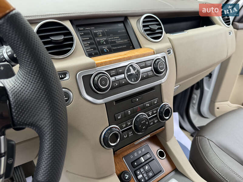 Внедорожник / Кроссовер Land Rover Discovery 2016 в Дрогобыче фото 56 Внедорожник / Кроссовер Land Rover Discovery 2016 в Дрогобыче