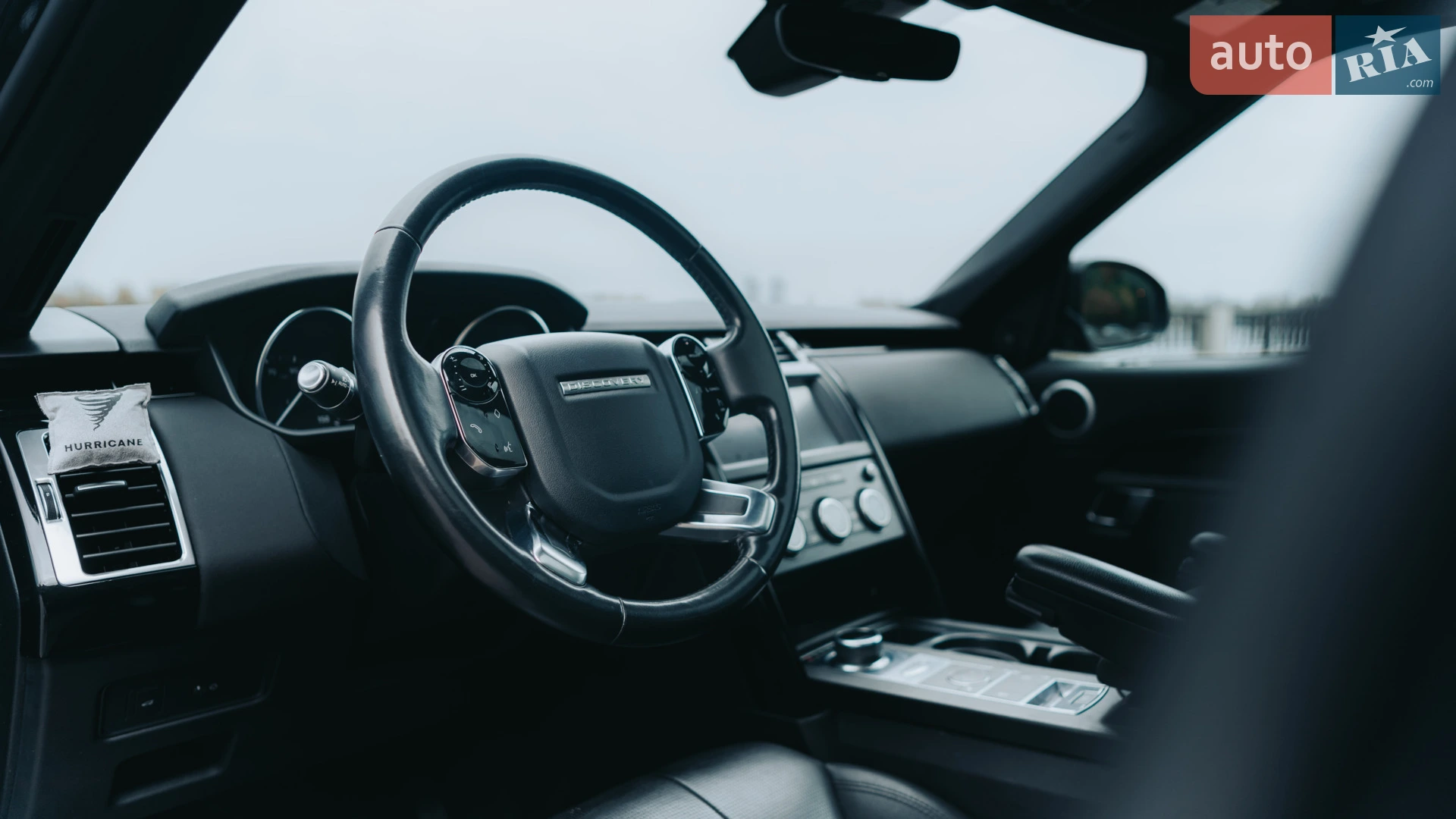 2019 Land Rover Discovery - мініатюра 21