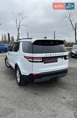 Внедорожник / Кроссовер Land Rover Discovery 2018 в 