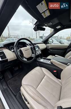 Внедорожник / Кроссовер Land Rover Discovery 2018 в 