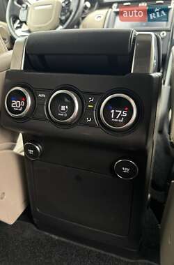Внедорожник / Кроссовер Land Rover Discovery 2018 в 