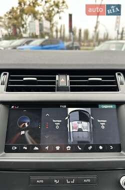Внедорожник / Кроссовер Land Rover Discovery 2018 в 