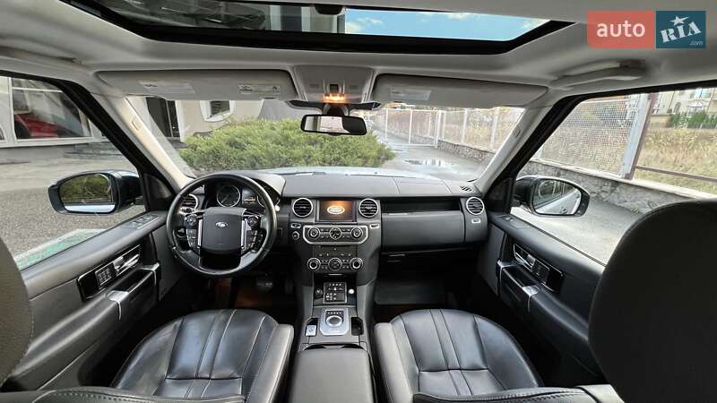 Внедорожник / Кроссовер Land Rover Discovery 2016 в Киеве