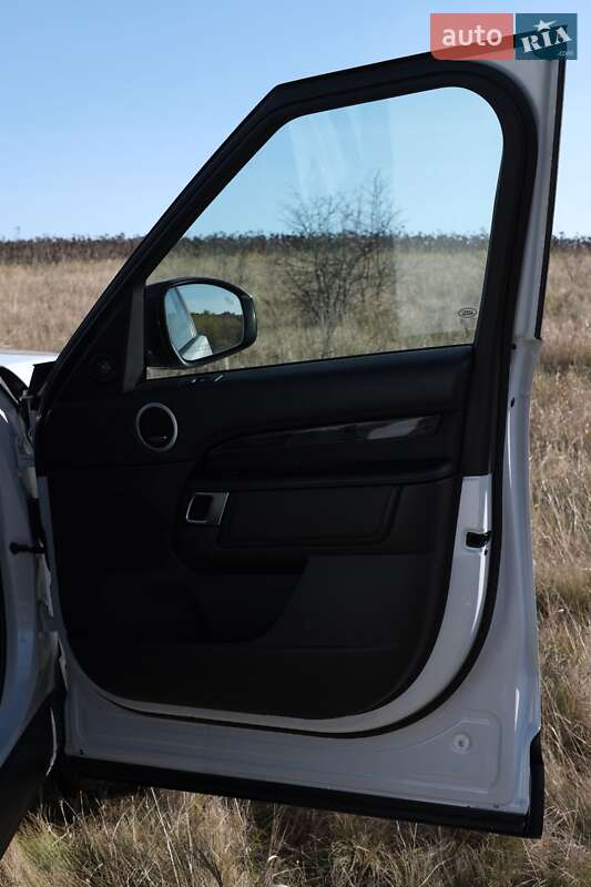 Внедорожник / Кроссовер Land Rover Discovery 2018 в Виннице