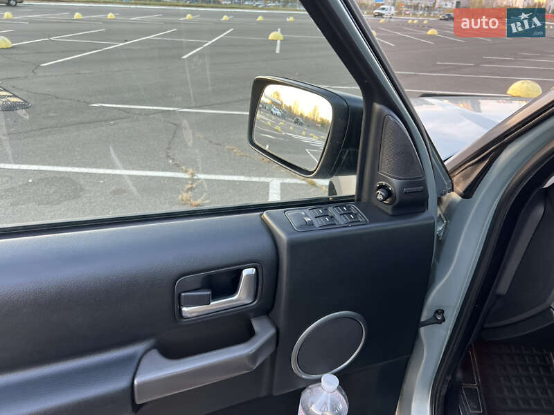 Внедорожник / Кроссовер Land Rover Discovery 2007 в Киеве фото 22 Внедорожник / Кроссовер Land Rover Discovery 2007 в Киеве