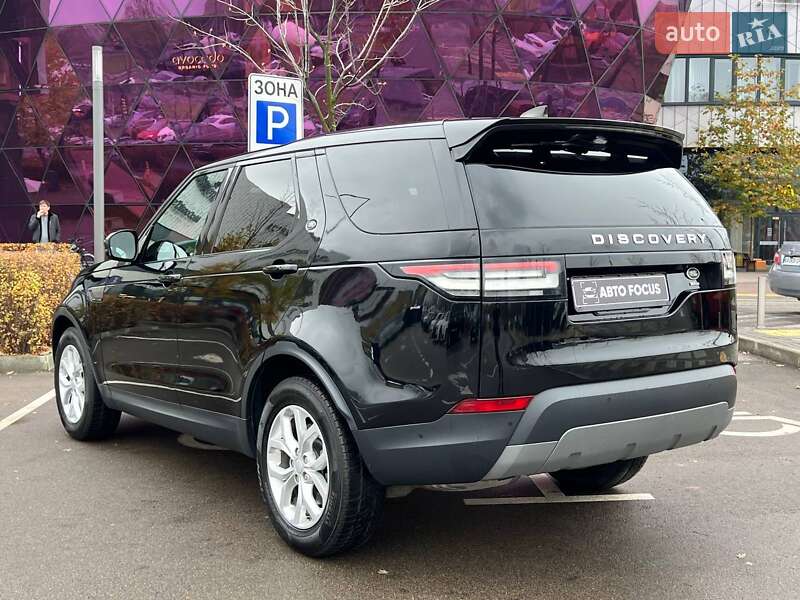 Внедорожник / Кроссовер Land Rover Discovery 2018 в Киеве