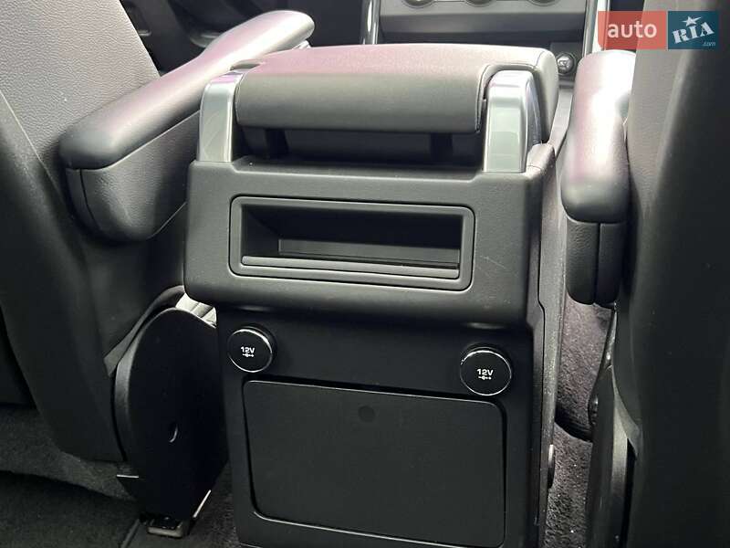 Внедорожник / Кроссовер Land Rover Discovery 2018 в Киеве