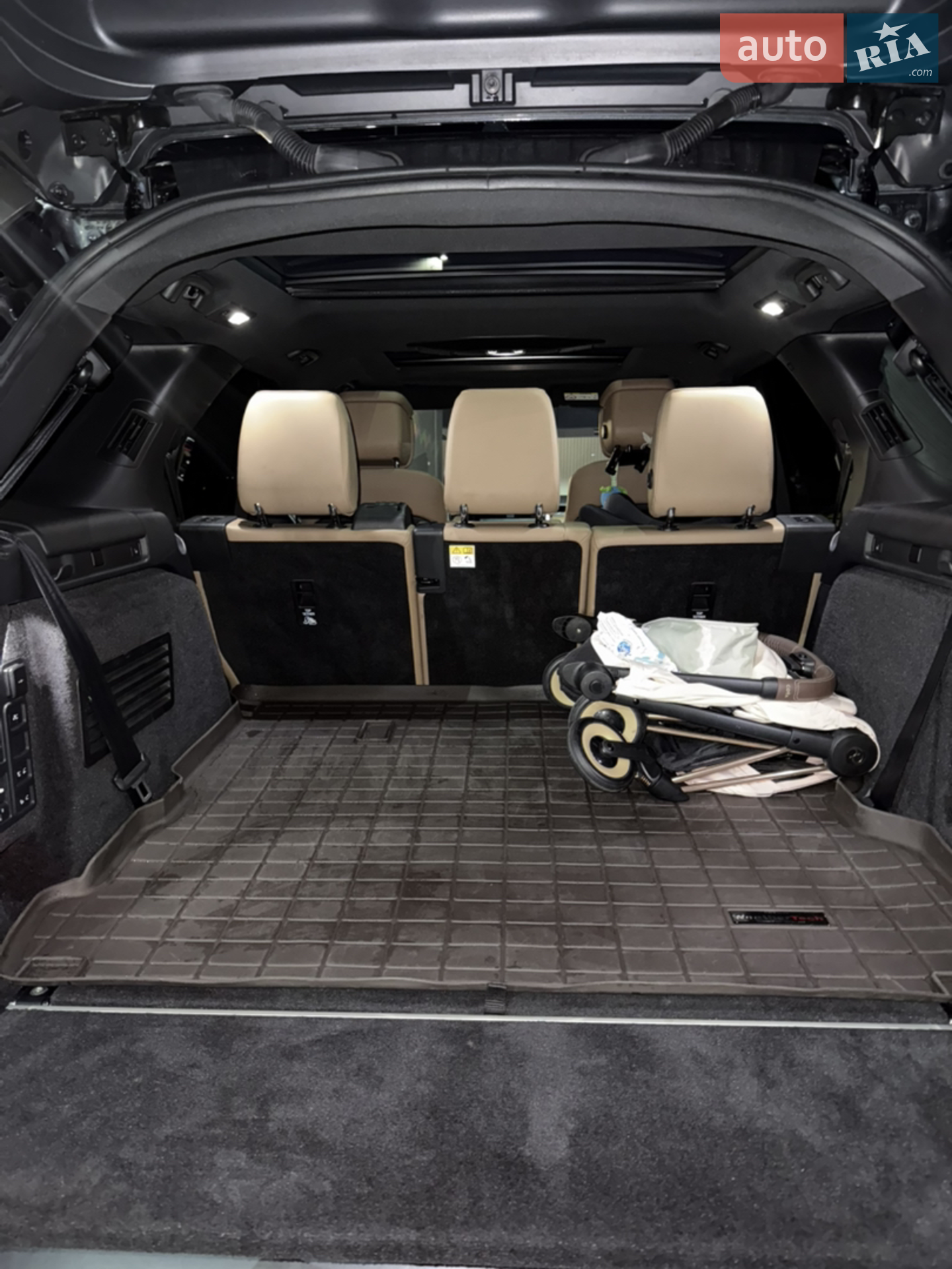 2021 Land Rover Discovery - мініатюра 13