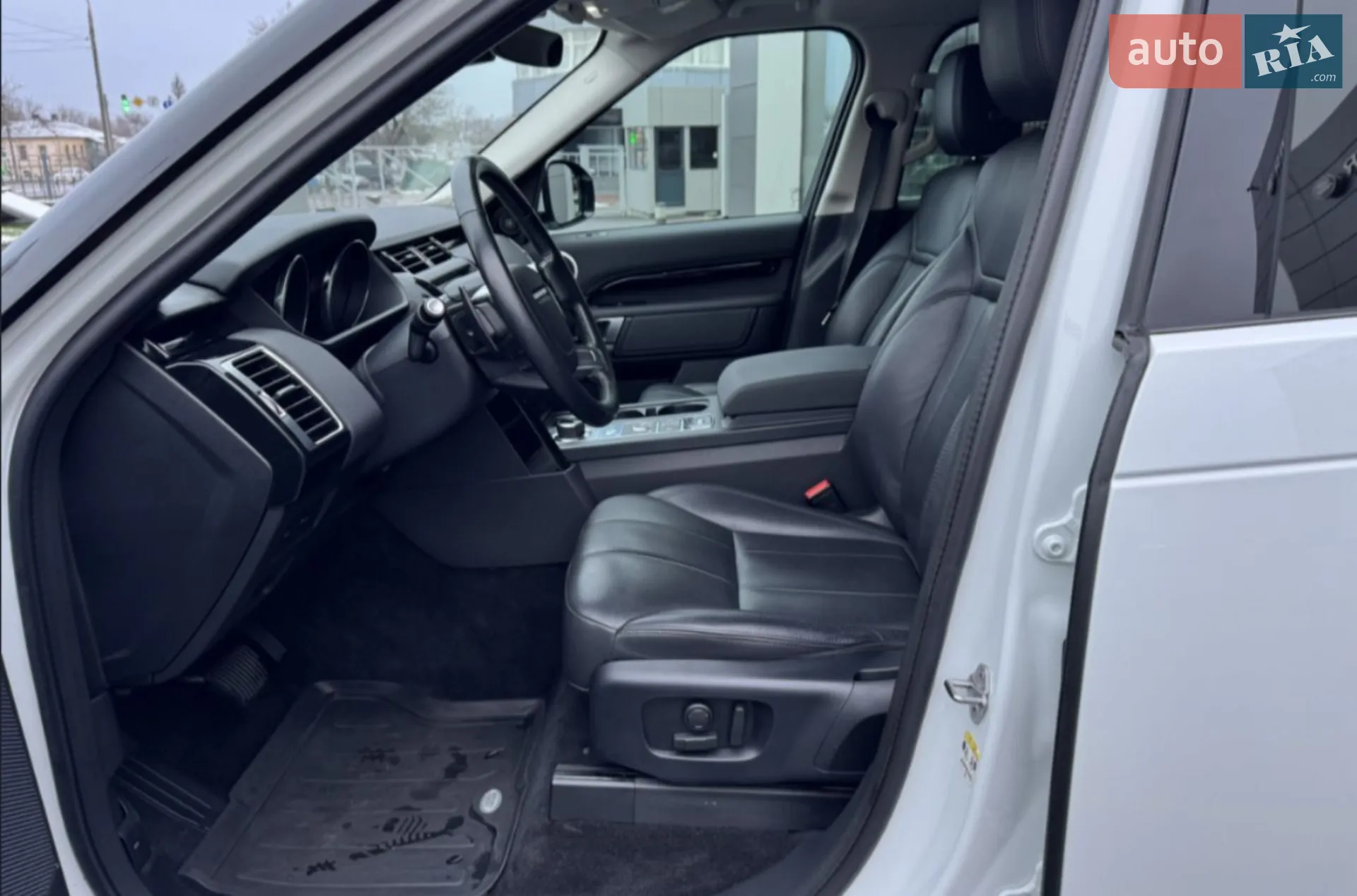 2019 Land Rover Discovery - мініатюра 6