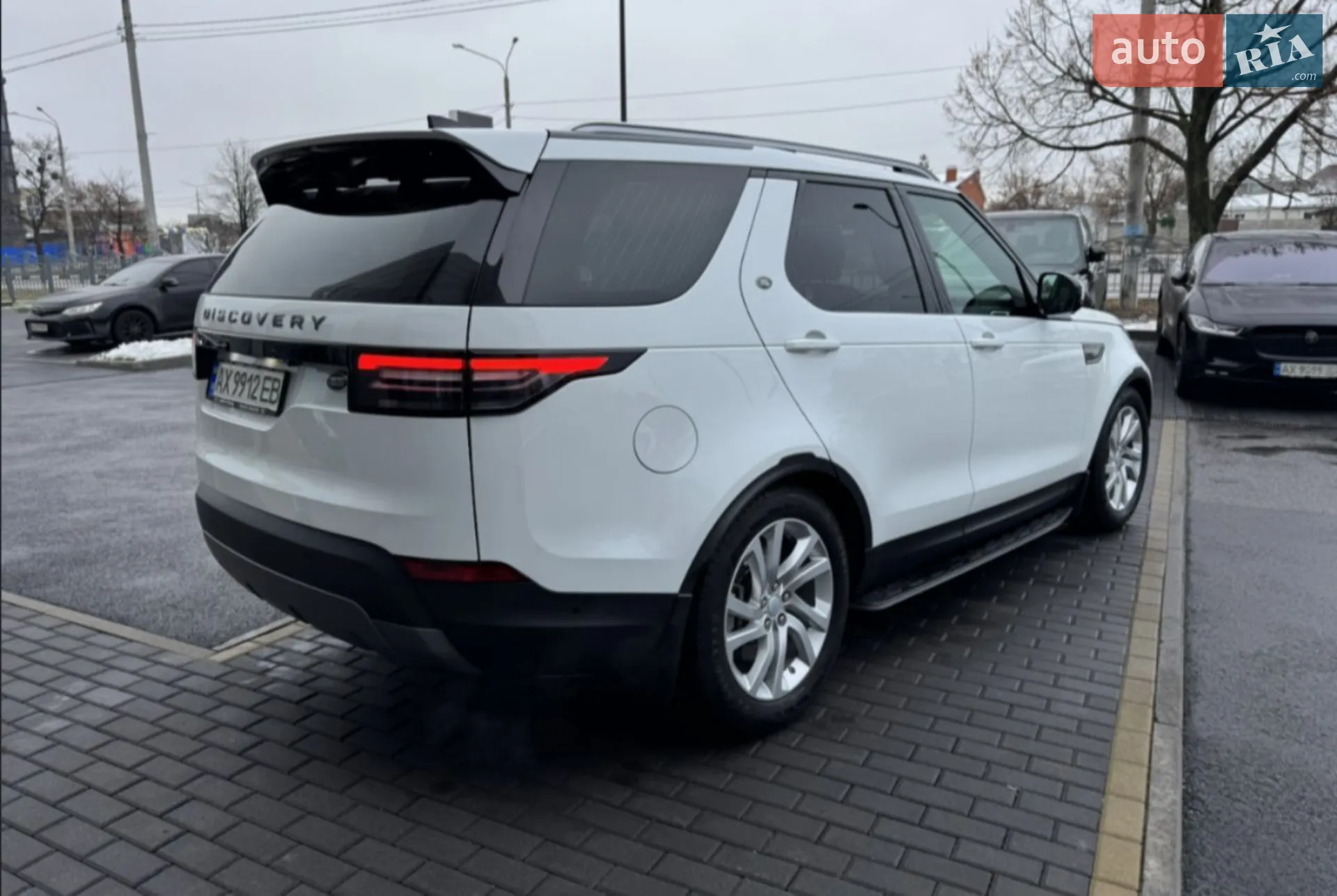 2019 Land Rover Discovery - мініатюра 3
