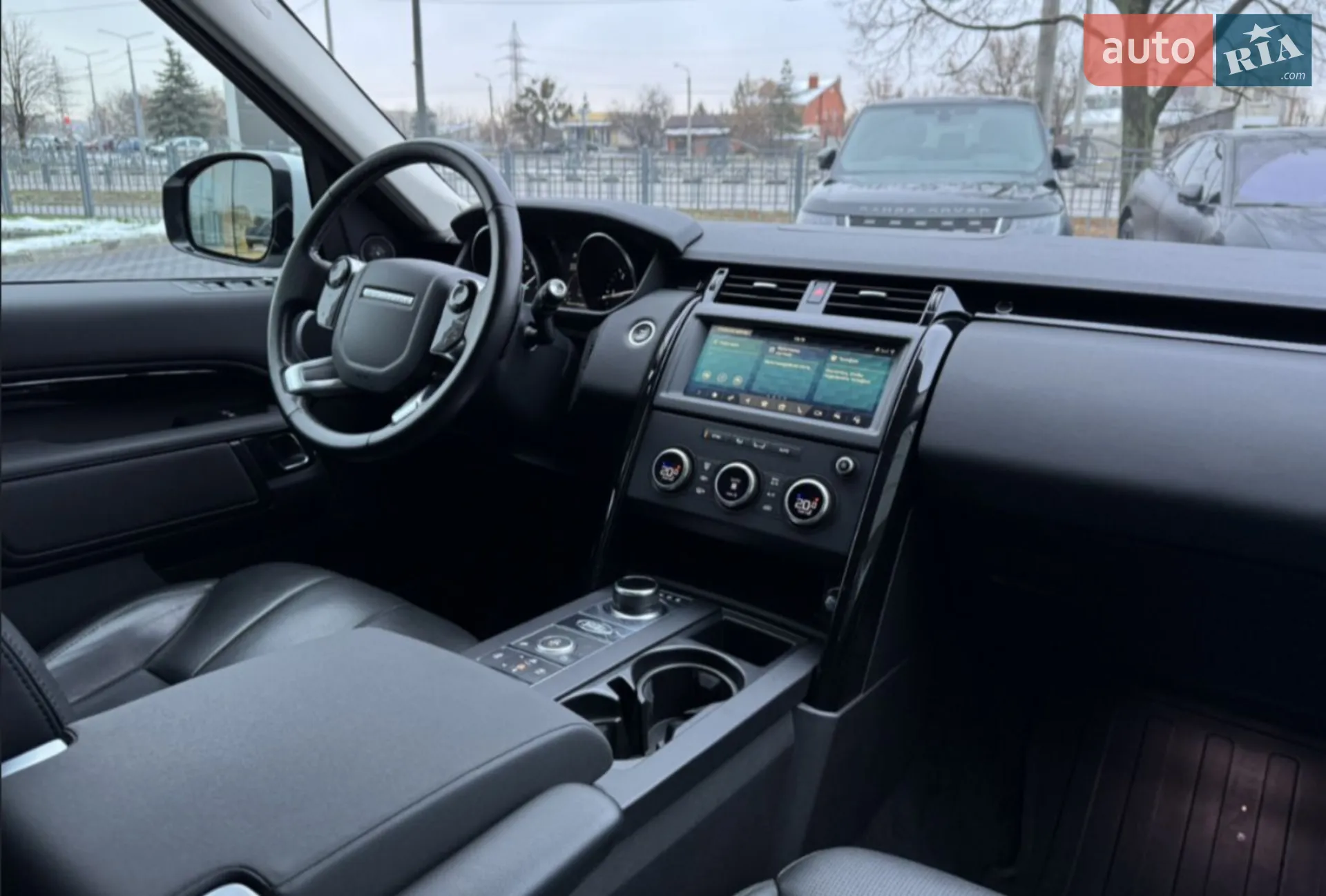 2019 Land Rover Discovery - мініатюра 12