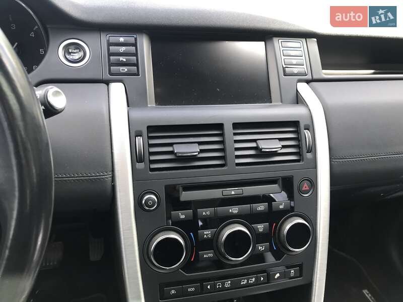 Внедорожник / Кроссовер Land Rover Discovery 2014 в Черновцах