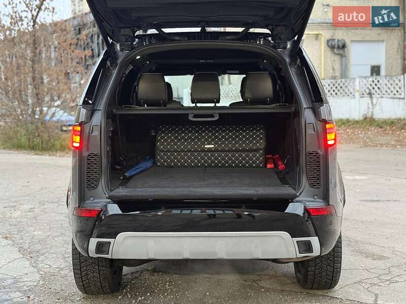 Внедорожник / Кроссовер Land Rover Discovery 2020 в Киеве