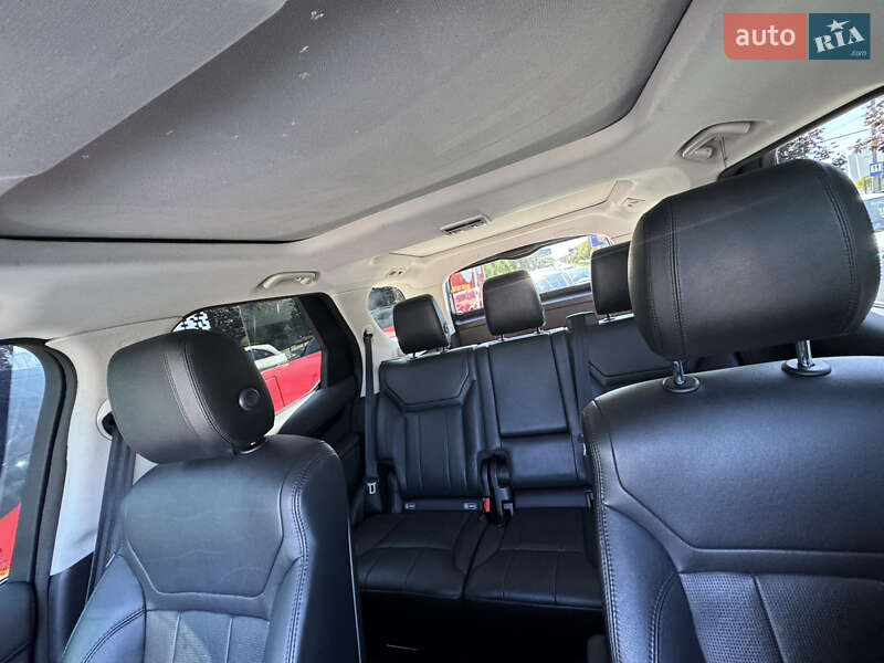 Внедорожник / Кроссовер Land Rover Discovery 2019 в Львове