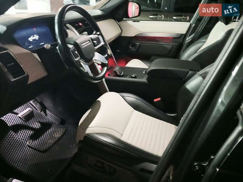 Внедорожник / Кроссовер Land Rover Discovery 2021 в Киеве