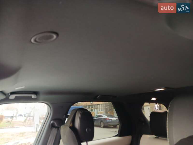 Внедорожник / Кроссовер Land Rover Discovery 2021 в Киеве