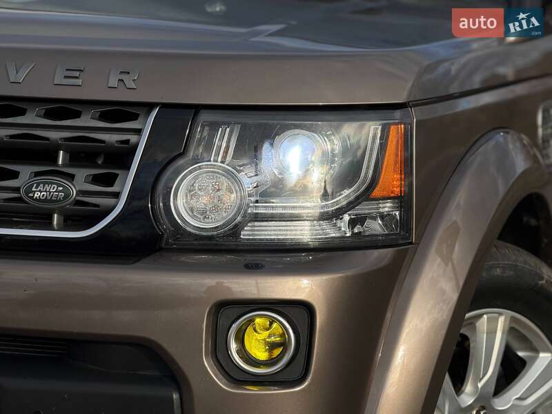 Внедорожник / Кроссовер Land Rover Discovery 2015 в Кривом Роге