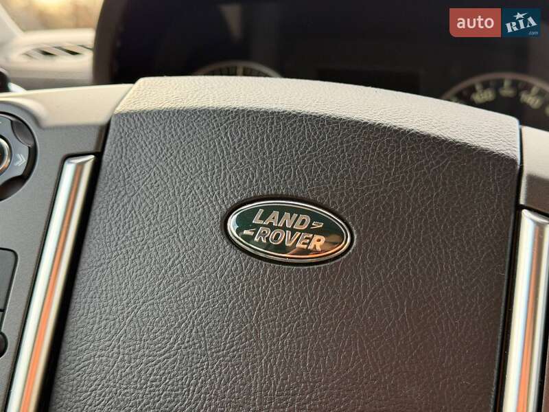 Внедорожник / Кроссовер Land Rover Discovery 2015 в Кривом Роге