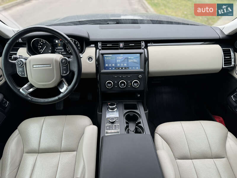 Внедорожник / Кроссовер Land Rover Discovery 2018 в Киеве