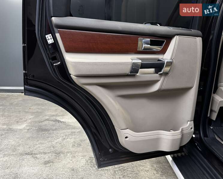 Внедорожник / Кроссовер Land Rover Discovery 2011 в Киеве