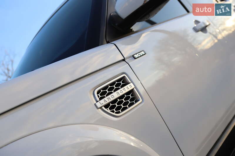 Внедорожник / Кроссовер Land Rover Discovery 2016 в Дрогобыче