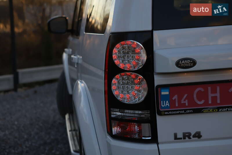 Внедорожник / Кроссовер Land Rover Discovery 2016 в Дрогобыче