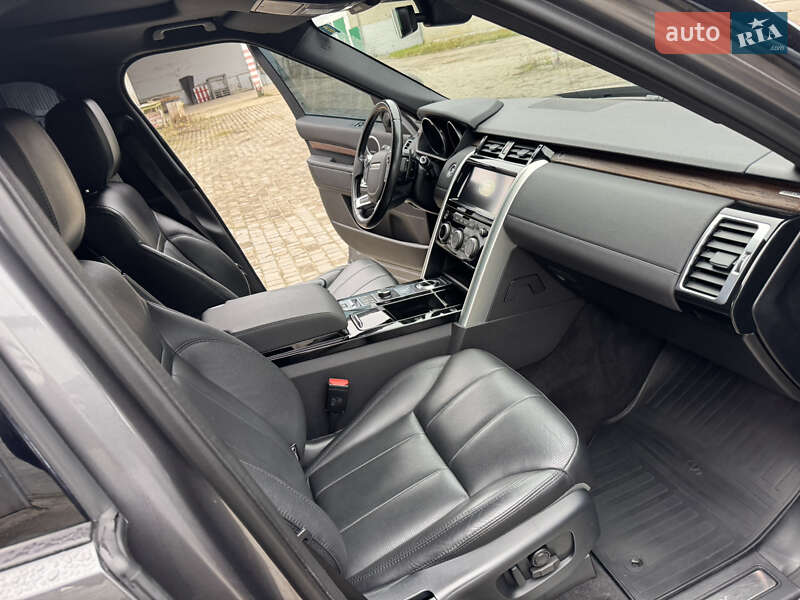 Позашляховик / Кросовер Land Rover Discovery 2017 в Ковелі