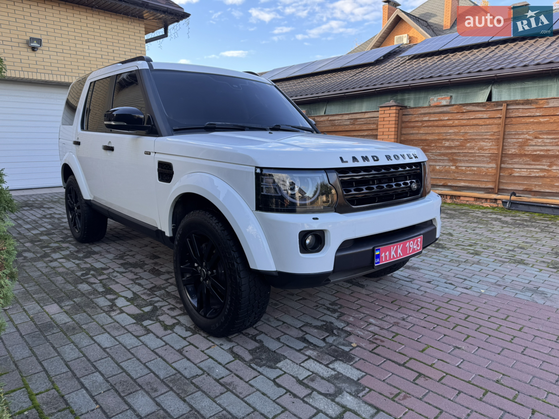 2016 Land Rover Discovery - мініатюра 12