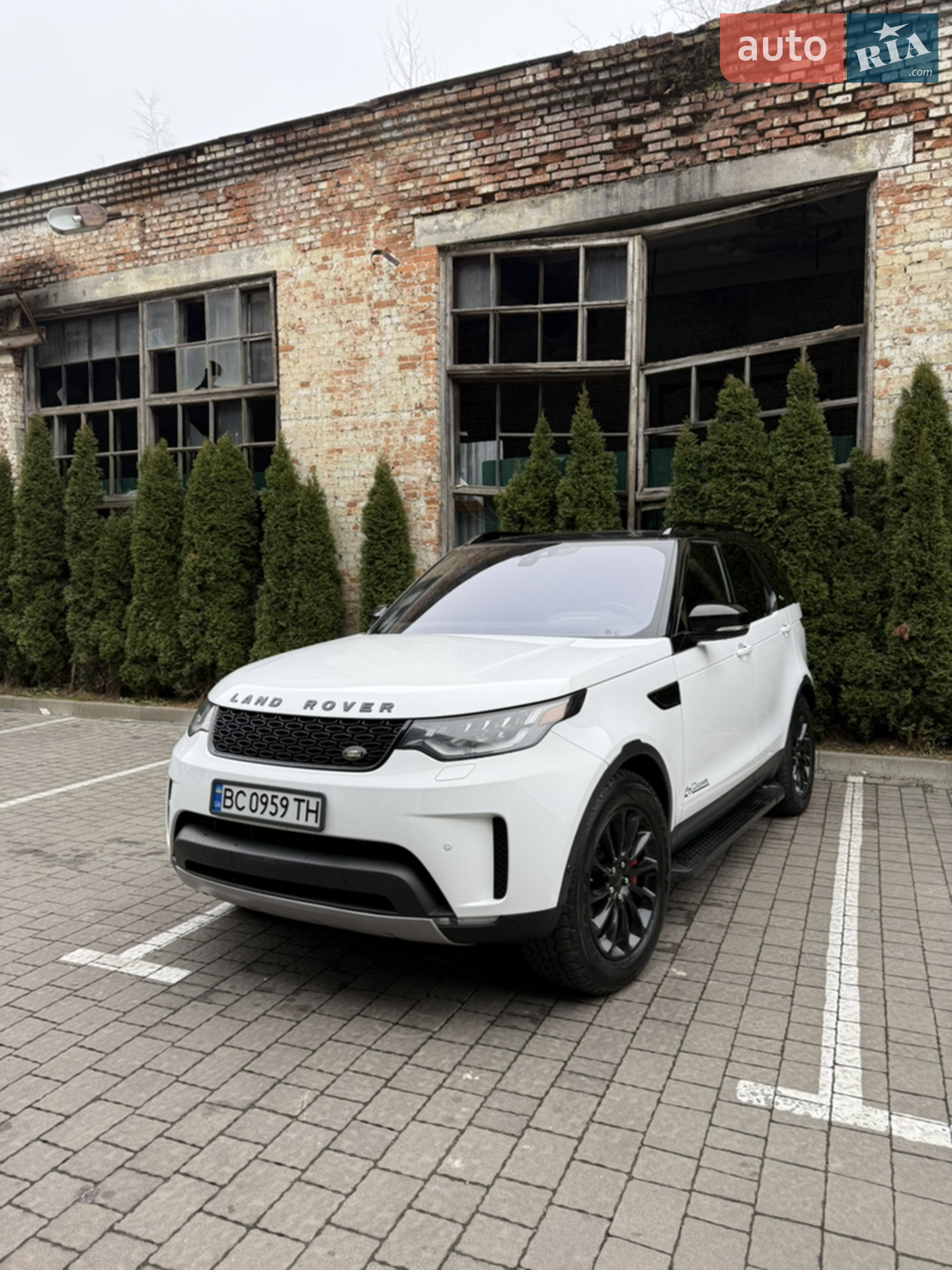 2018 Land Rover Discovery - мініатюра 2
