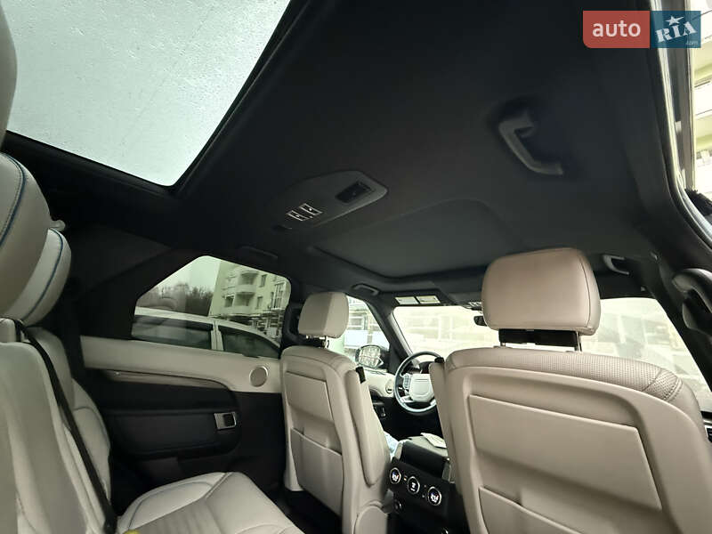 Внедорожник / Кроссовер Land Rover Discovery 2018 в Чернигове