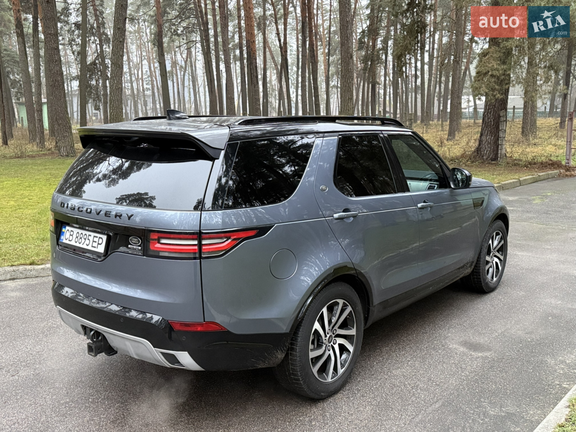 2018 Land Rover Discovery - мініатюра 30